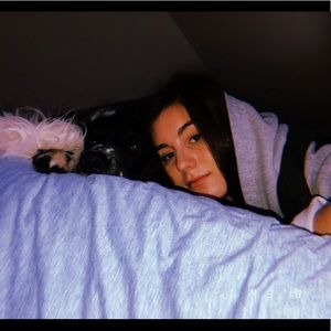 Meet your Posher, Lucir